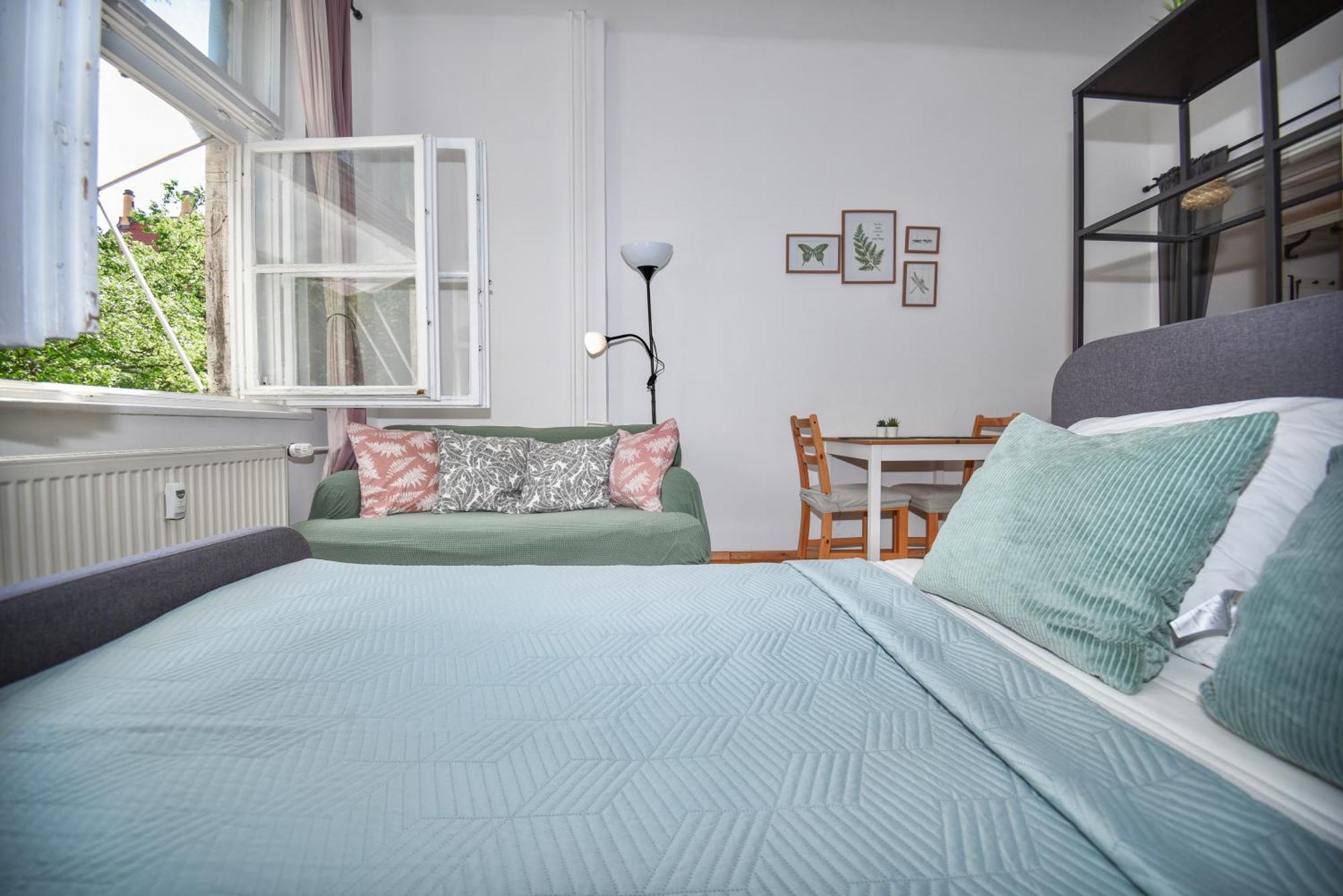 Central Urban Studio - Style Meets Comfort Bratislava Extérieur photo