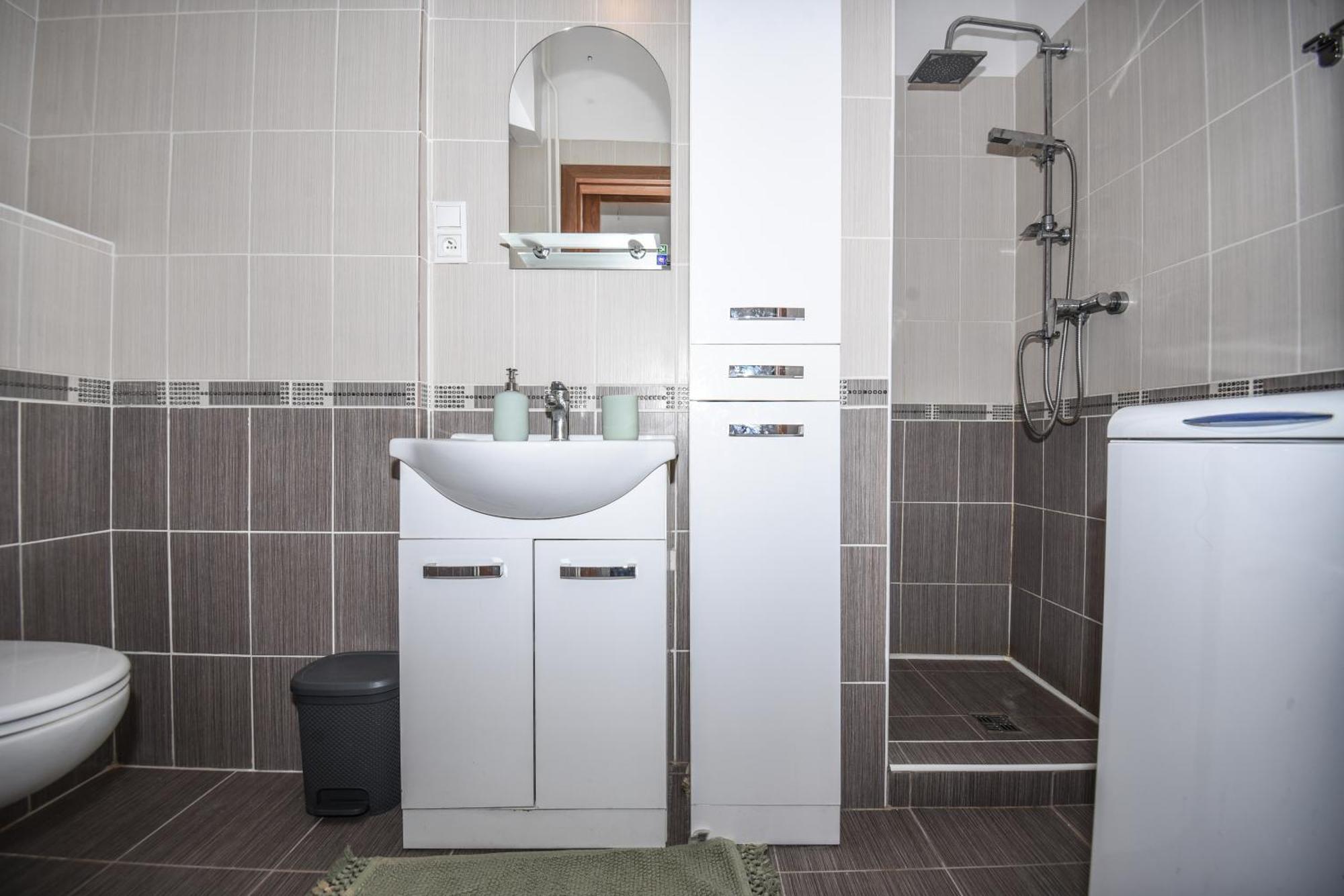 Central Urban Studio - Style Meets Comfort Bratislava Extérieur photo